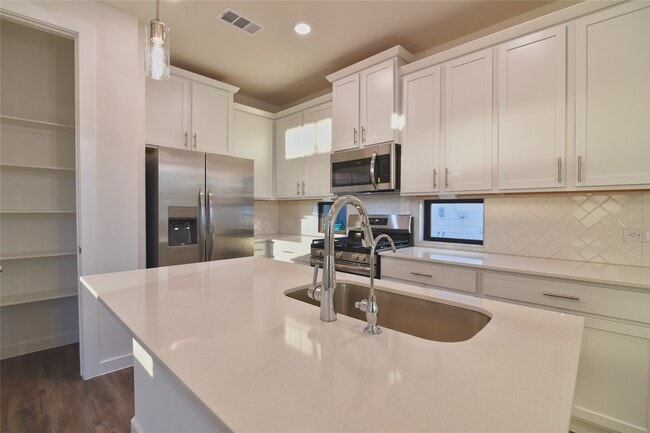 Photo - 3259 Loam Ln