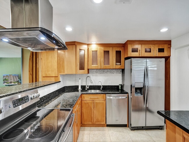 Photo - 3150 N Palm Aire Dr Unidad 106