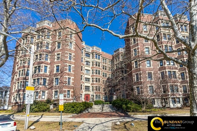 Photo - 993 Memorial Dr Unit 201