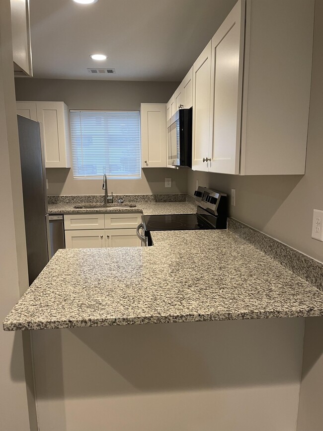 Deerfield Commons Townhomes