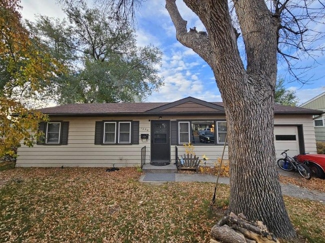 Building Photo - 1420 Concord Dr