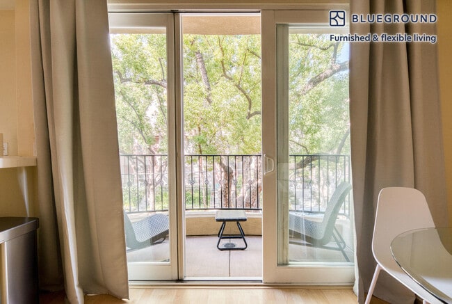 286 N Madison Ave Unit SI FL3-ID1153