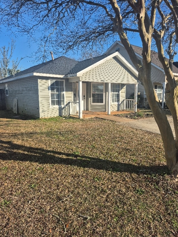 1108 Sweetbriar St