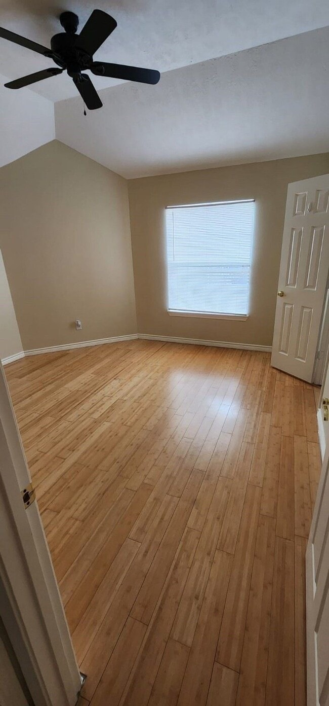 Photo - 503 Taskwood Dr