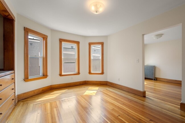 Photo - 26 Chilton St Unit 3
