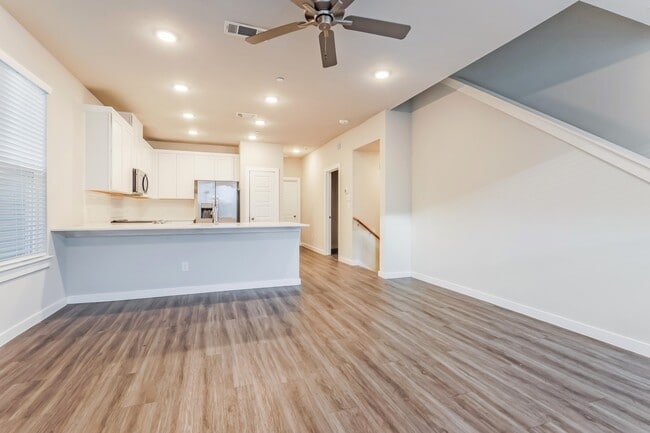 Photo - 18427 Idyllic Aly