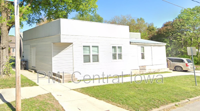 Photo - 1701 E Walnut St