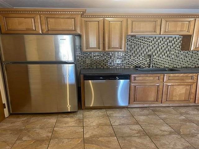 310 Brook Village Rd Unit 18
