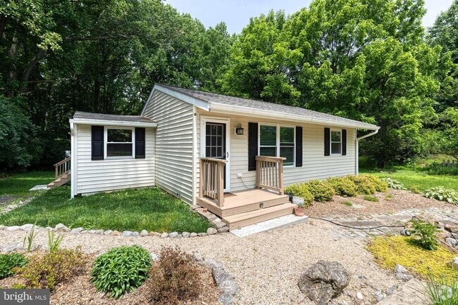 Building Photo - 6922 Hollenberry Rd Rental