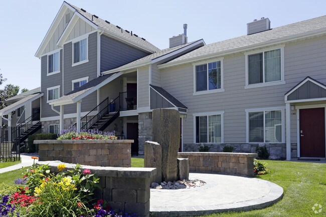 Building Photo - Broadmoor Village
