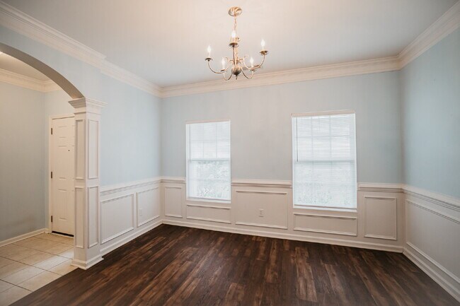 Photo - 4 Bed/2.5 Bath/Primary downstairs