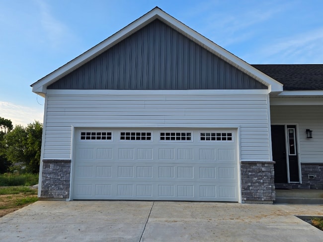 Building Photo - 231 Old Schaeffer Ln