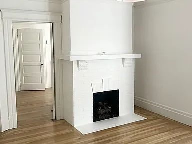 Photo - "Charming 1-Bedroom Haven in Vibrant San Francisco's Heart!"