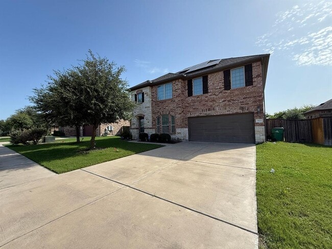 Building Photo - 3900 Crispin Hall Ln Rental