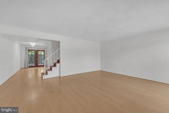 Photo - 40 Rittenhouse Dr
