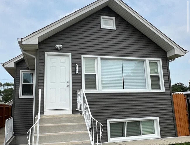 Building Photo - 2155 N Mobile Ave Rental