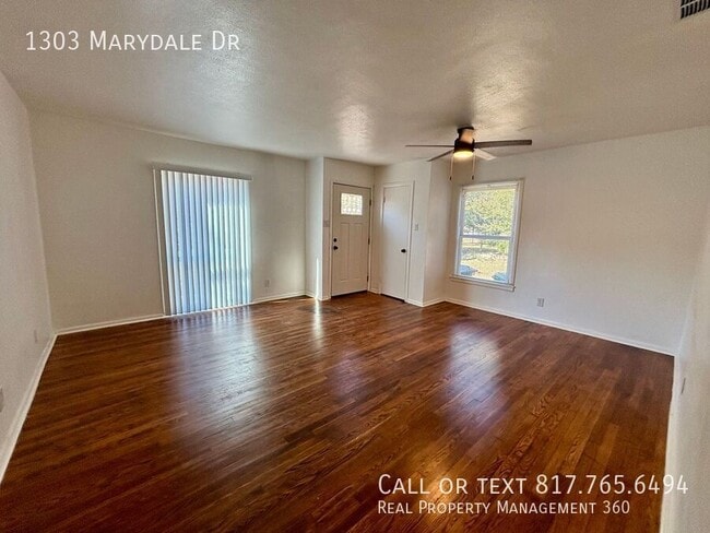 Photo - 1303 Marydale Dr