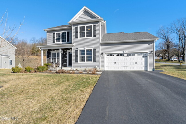 Building Photo - 2 Birch Ct