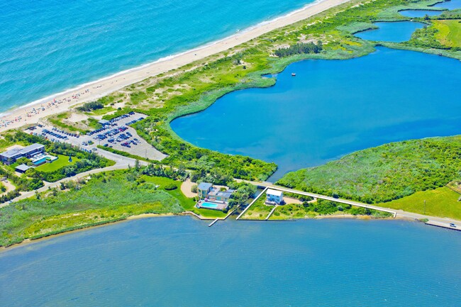 Photo - 1025 Flying Point Rd