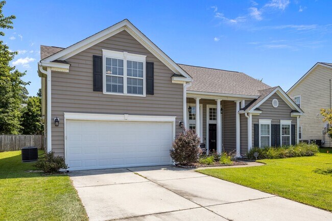 Photo - Beautiful 4-Bedroom Home in Desirable Tanner Plantation