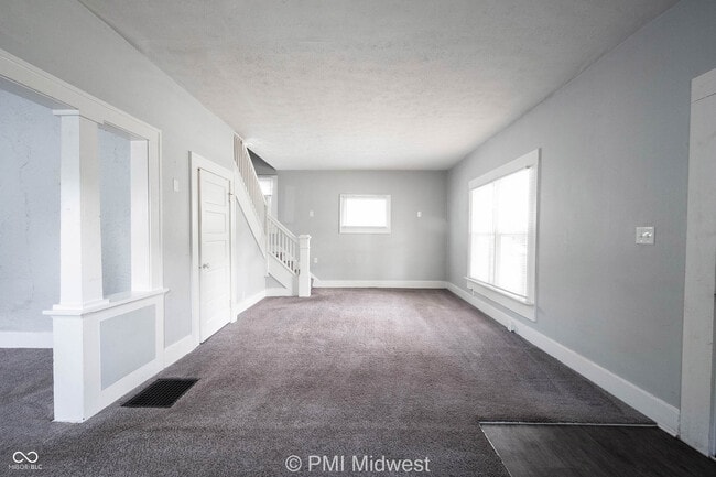 Photo - 1118 King Ave
