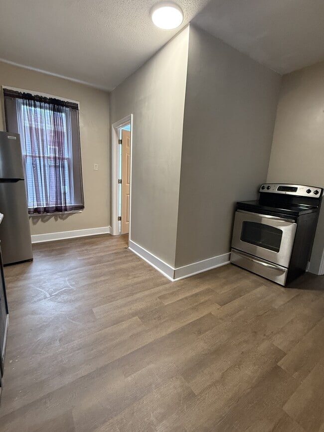 Photo - 435 Wyoming St