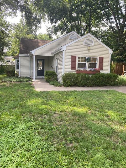 Building Photo - 311 Maplewood Dr Rental