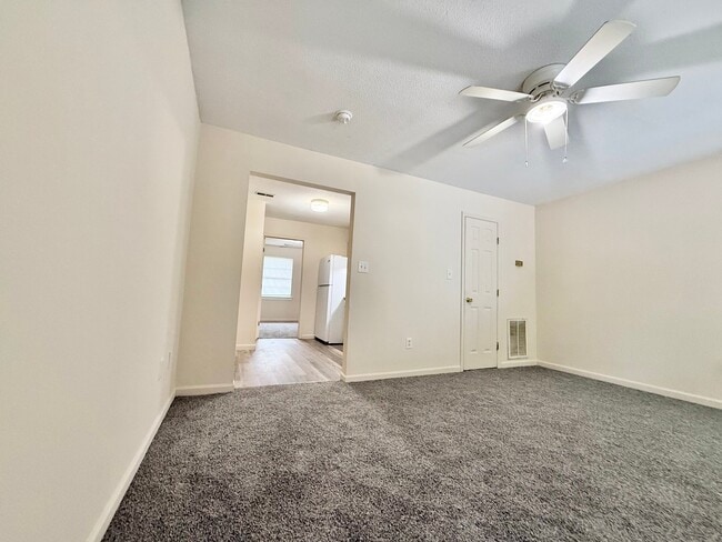 Photo - 2827 McKinley Rd Unit 1A