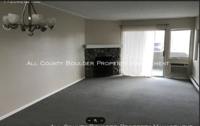Photo - 3240 Iris Ave Unidad G 309