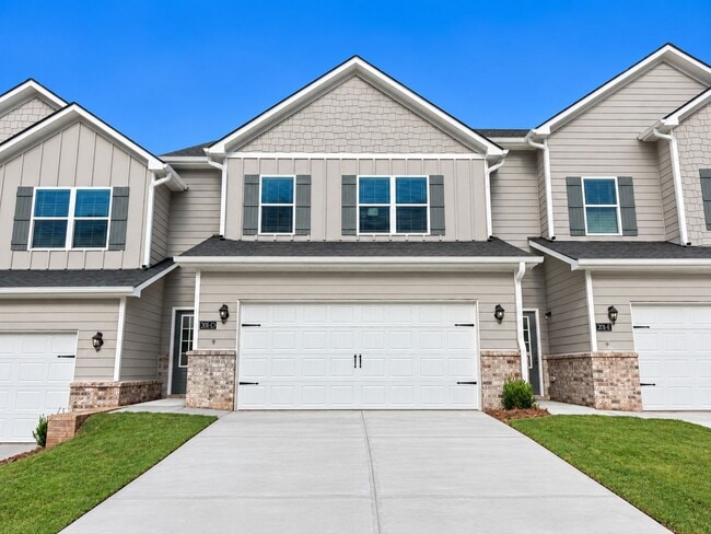 Building Photo - Welcome to Orchard Reserve!