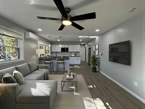 Building Photo - 287 Pierce St