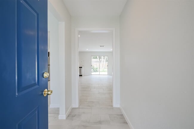 Photo - 2114 Shasta Dr