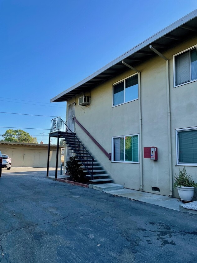 Photo - 1156 W Hamilton Ave (Campbell, CA)