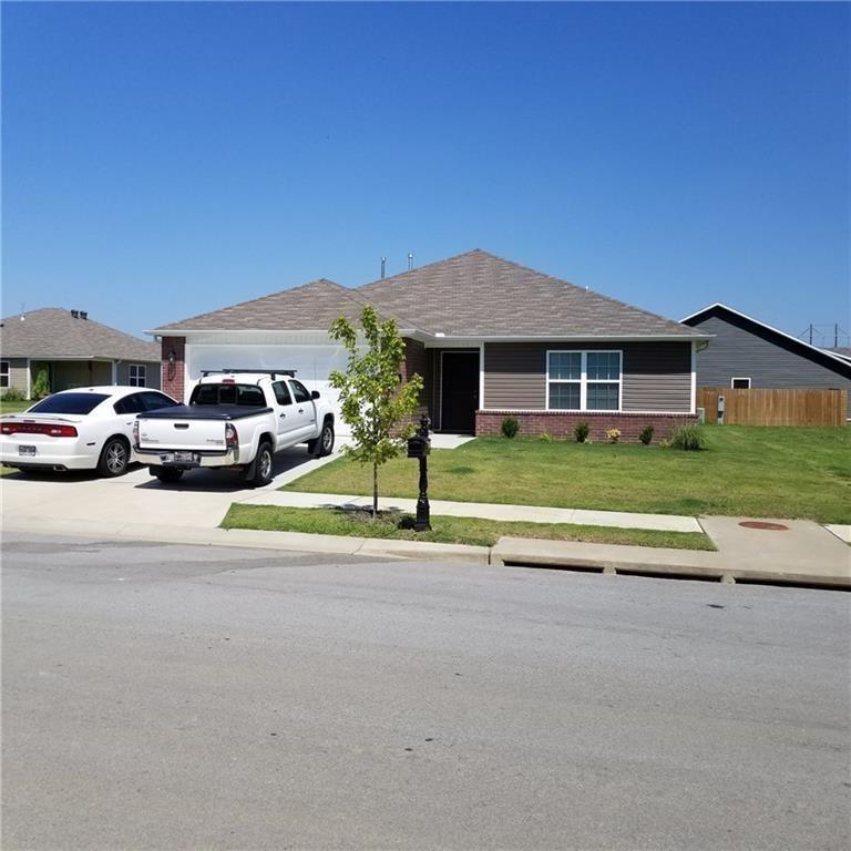 Photo - 1302 S Springfield Dr House