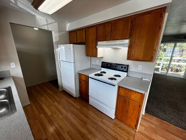 Photo - 210-220 N 2nd St Unidad 220