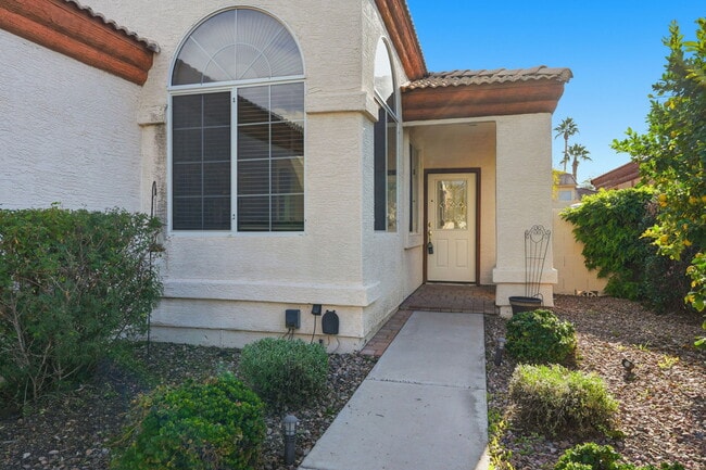 Photo - 2059 E Huron Ct