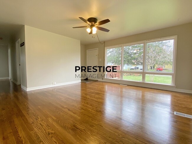 Photo - 3 Bedroom Home In Portage