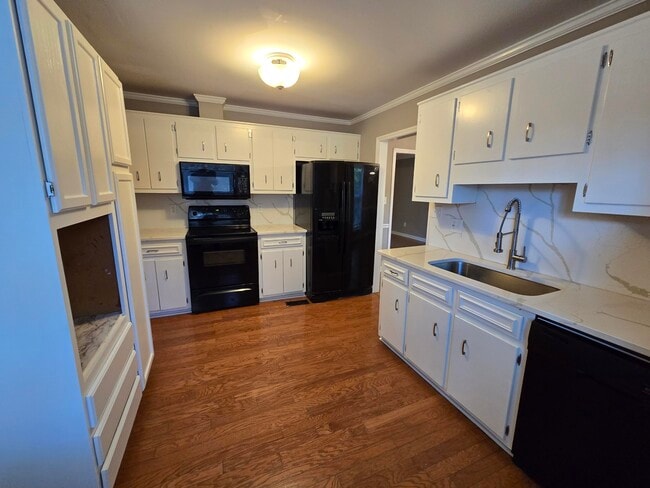 Photo - 3844 Creek Ct