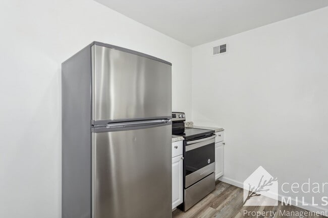 Photo - Super cute, updated 2 bedroom home