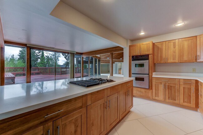 Photo - Dock, Space & Views