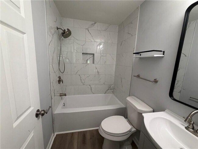 Photo - 571 Eva Kennedy Rd