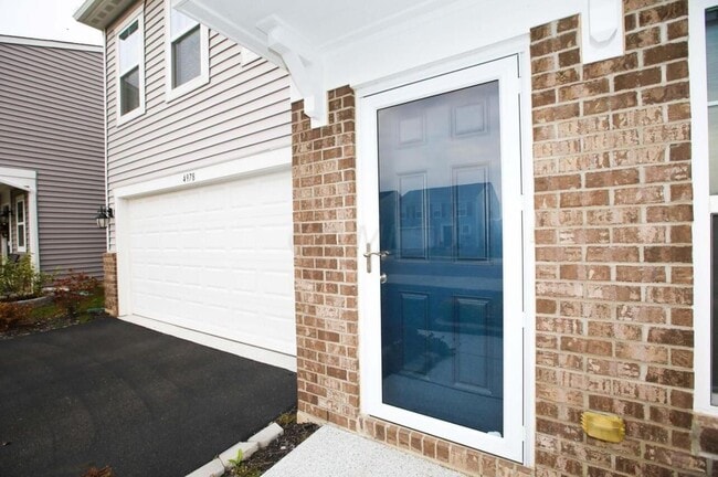 Photo - 4978 Crestbrook Dr