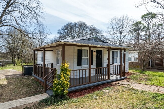Photo - Charming & Fully Renovated Home – Act Fast!