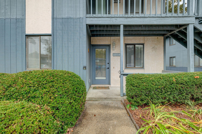 Photo - 4155 Spirea Dr Townhome