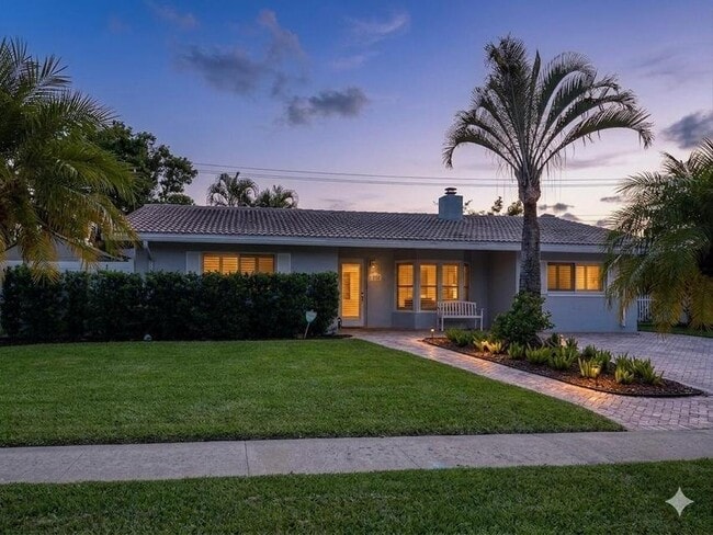 Photo - 1288 SW 7th St