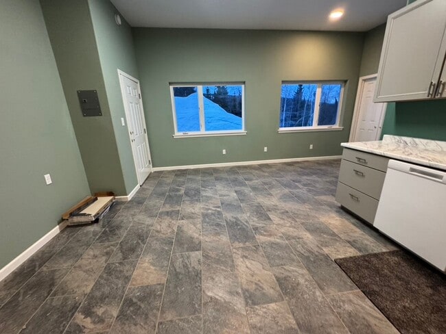 Photo - 5965 Haystack Dr