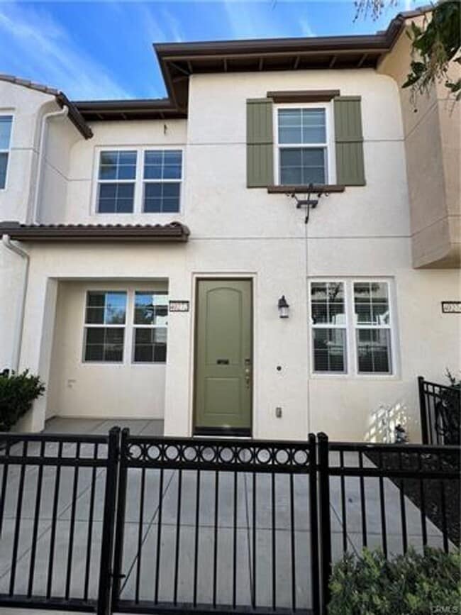 Photo - Well-maintained 2 bedroom, 2 bath condo with a loft