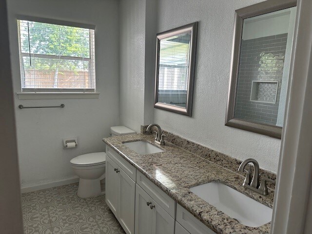 Photo - 119 Talisman St