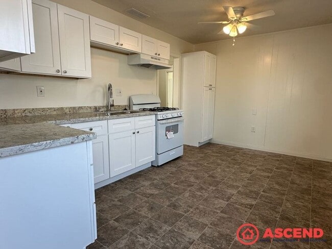 Photo - Cozy 2-bedroom, 1-bathroom home