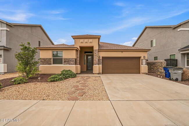 Building Photo - 4717 Christian Azcarate St